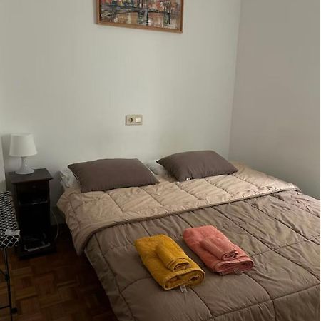 Habitacion Doble Privada En Figueres Luaran gambar